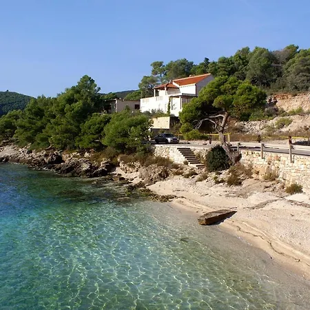 Holiday home House With A Parking Space Sumartin, Brac - 12047 Sumartin
